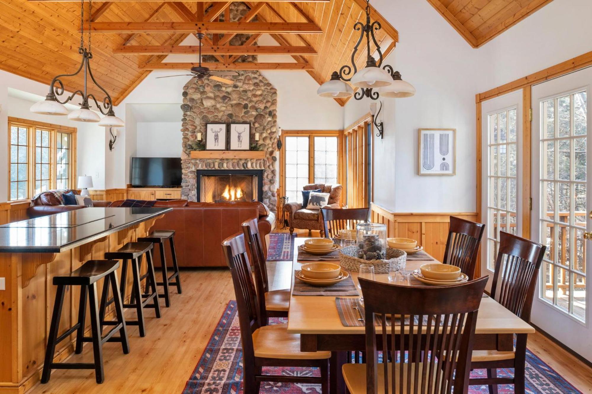 The Lodge, 'North Woods' Style, Boutique Galena Getaway! Extérieur photo